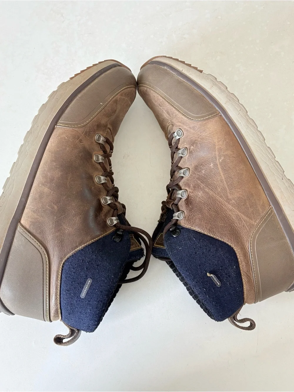 UGG Olivert Brown Thinsulate Waterproof Boots Lace Up Men’s Size 14